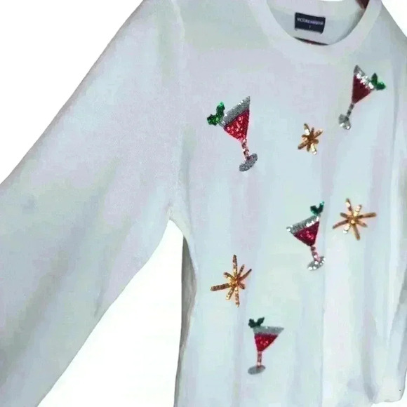 Victoria Harbour Holiday Sweater - Picture 2 of 5